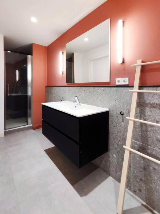 Moderno Apartamento En Terrassa Centro 외부 사진