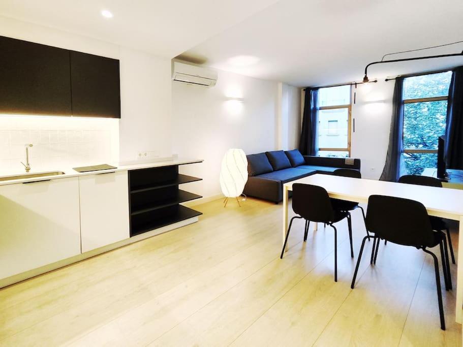 Moderno Apartamento En Terrassa Centro 외부 사진