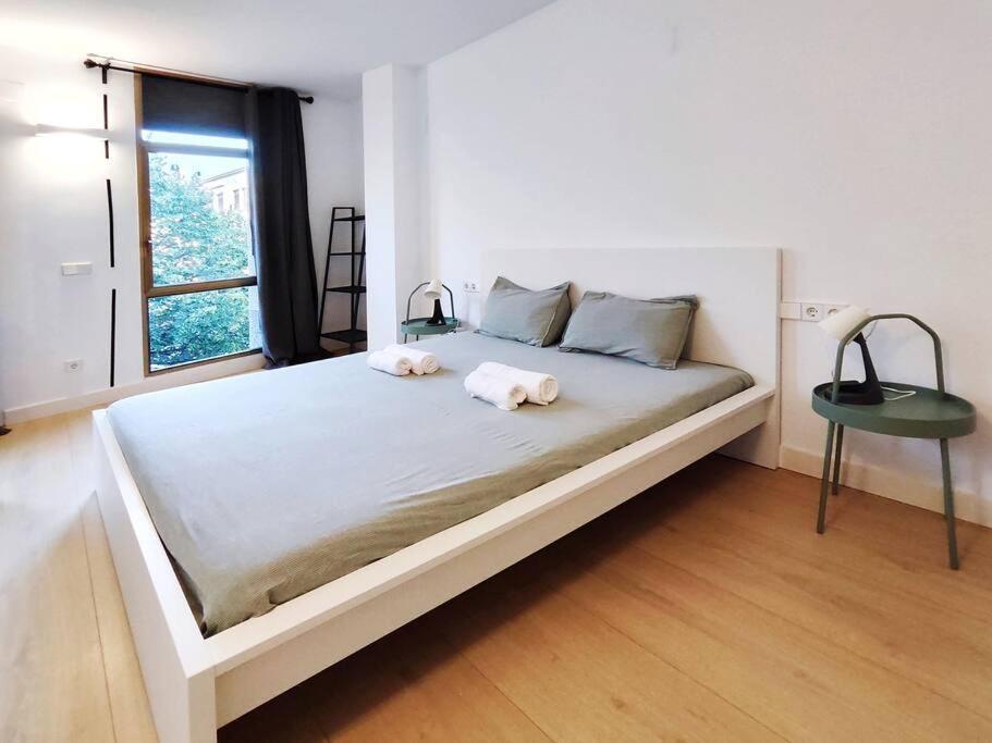 Moderno Apartamento En Terrassa Centro 외부 사진